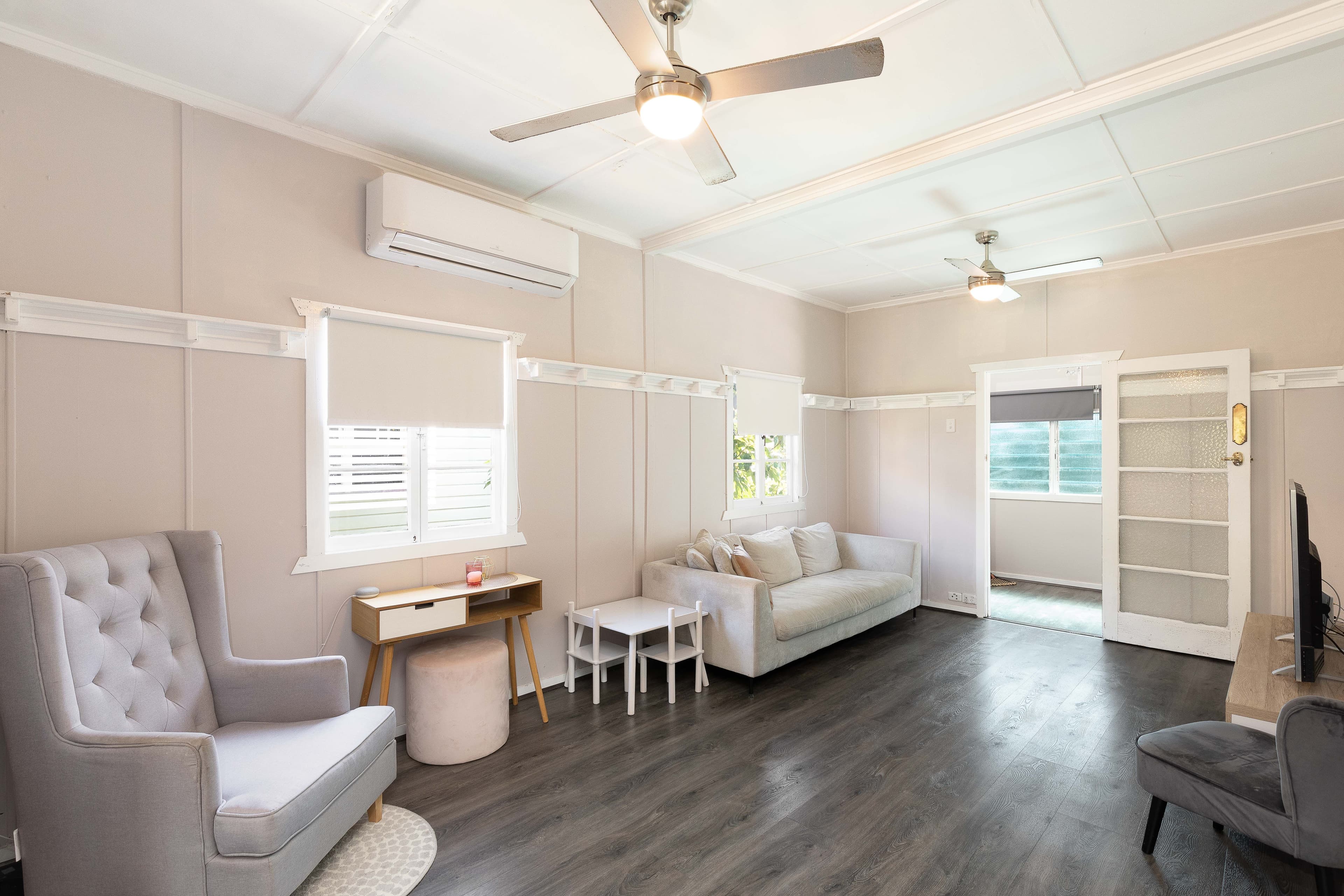 287 Nursery Road, Holland Park QLD 4121, Holland Park - Thumbnail 2
