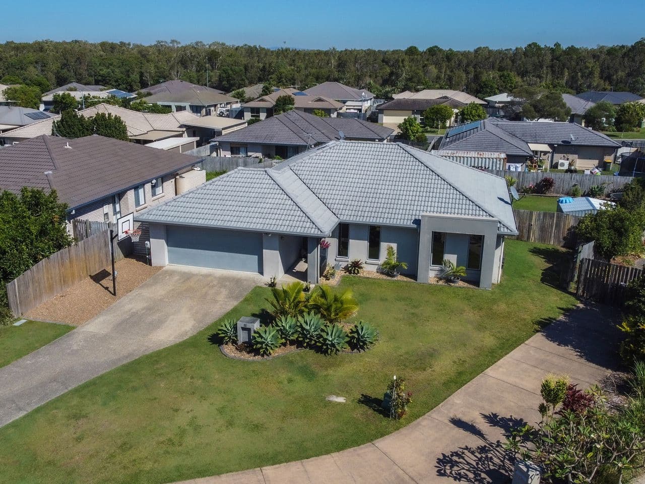 11 Riceflower Court, Ningi QLD 4511, Ningi - Thumbnail 2