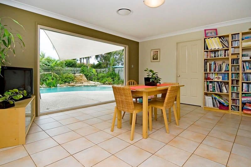 42 Arlene Park Terrace, HELENSVALE QLD 4212, Helensvale - Thumbnail 4