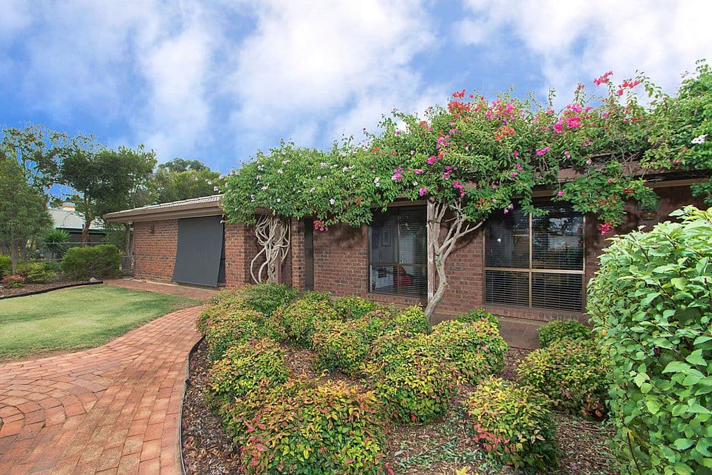 61 Clare Road, Kapunda SA 5373, Kapunda - Image 1