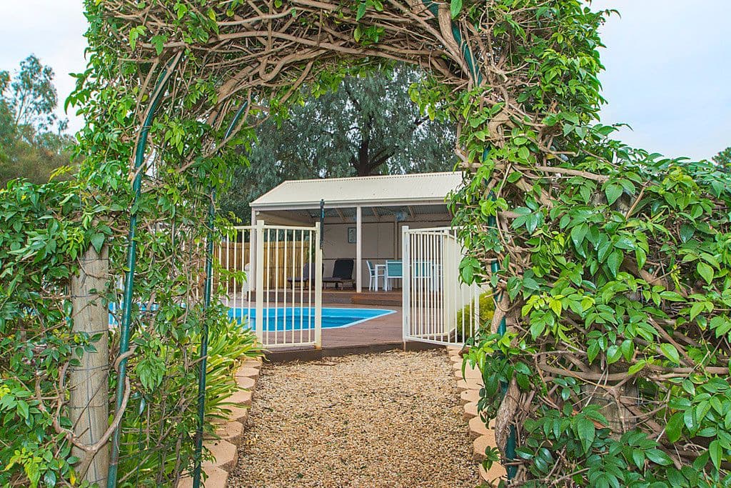 61 Clare Road, Kapunda SA 5373, Kapunda - Thumbnail 2
