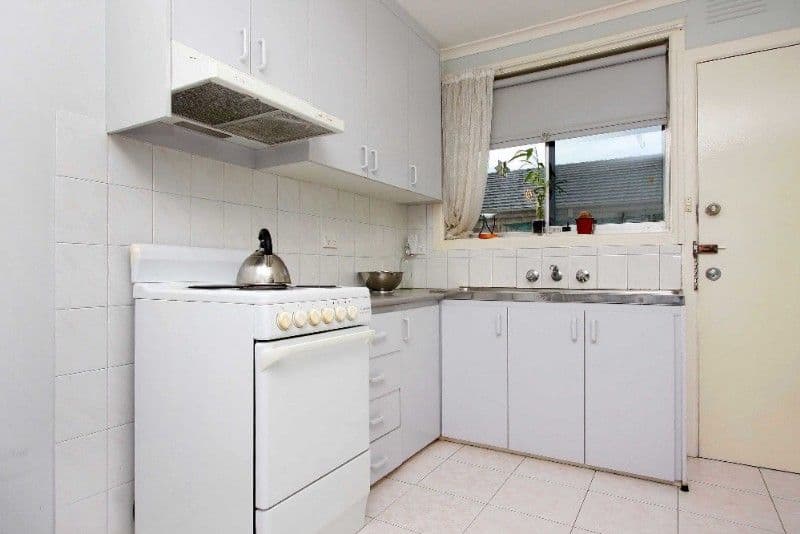 36 Ladd Street, WATSONIA VIC 3087, Watsonia - Thumbnail 8