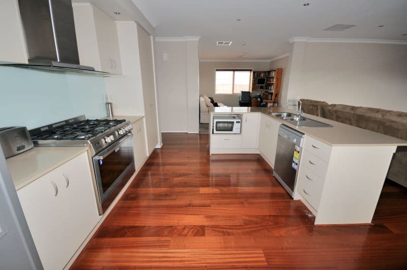 8 Chasseles Place, BANNOCKBURN VIC 3331, Bannockburn - Thumbnail 5