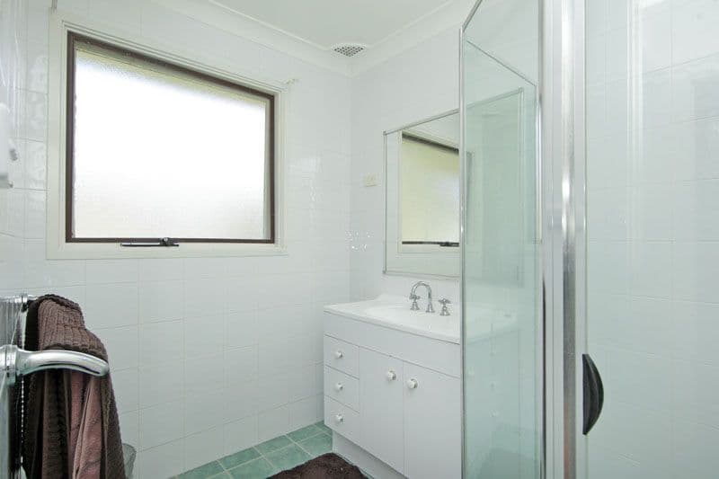 8 Munmorah Avenue, CHARMHAVEN NSW 2263, Charmhaven - Thumbnail 6