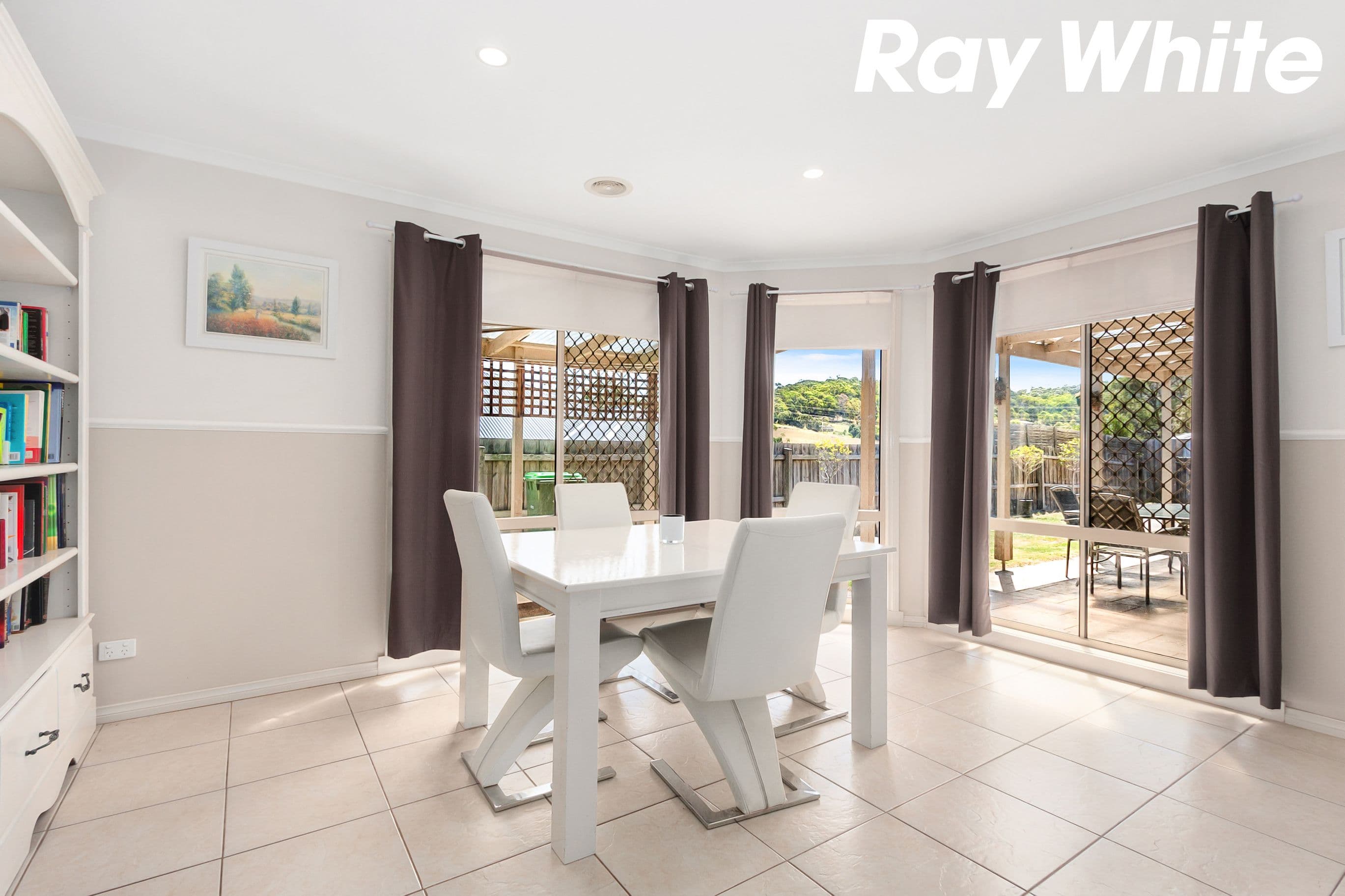 11 Silver Gum Drive, Pakenham VIC 3810, Pakenham - Thumbnail 6