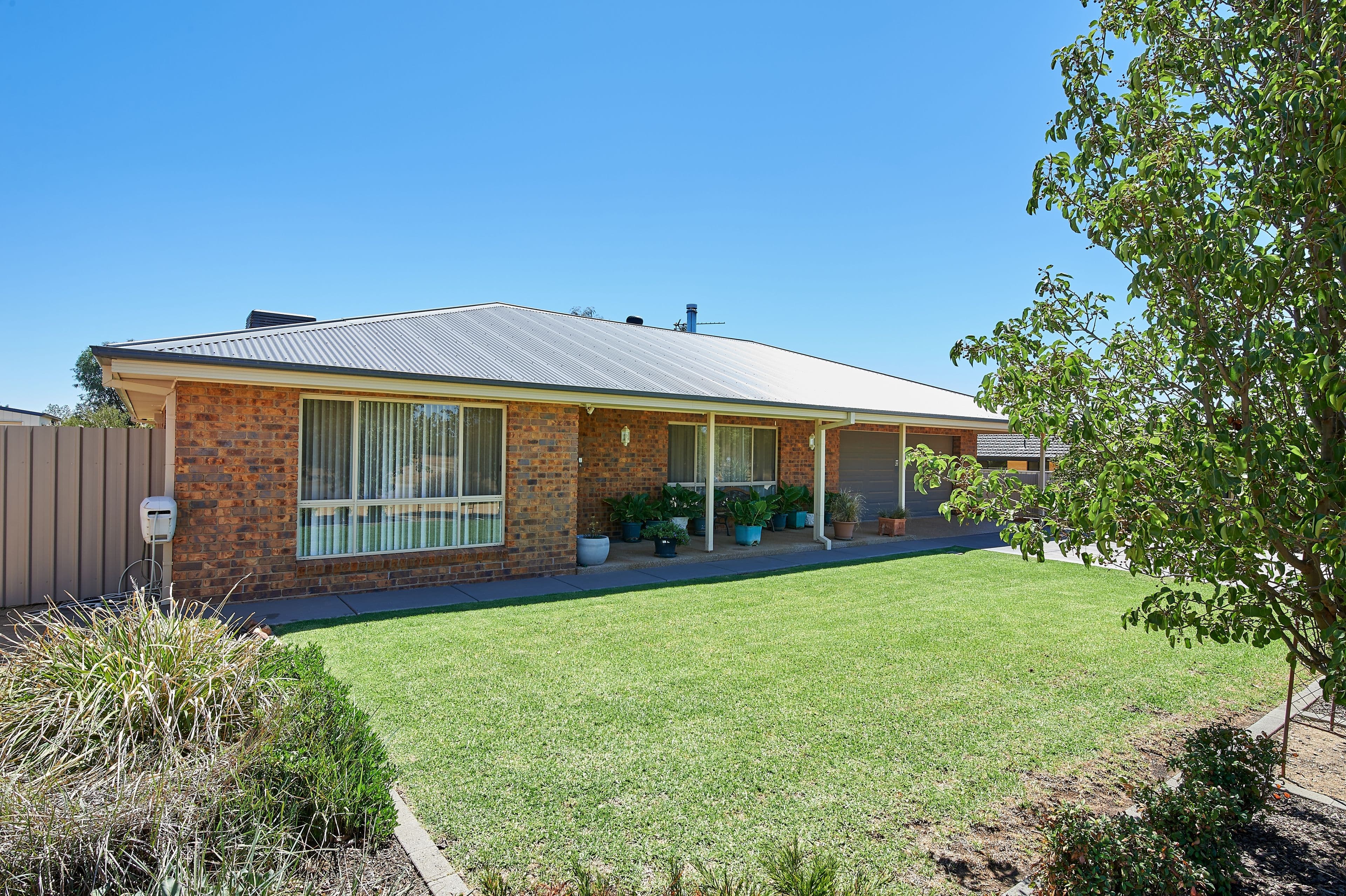 32 Booth Street, Coolamon - Image 1
