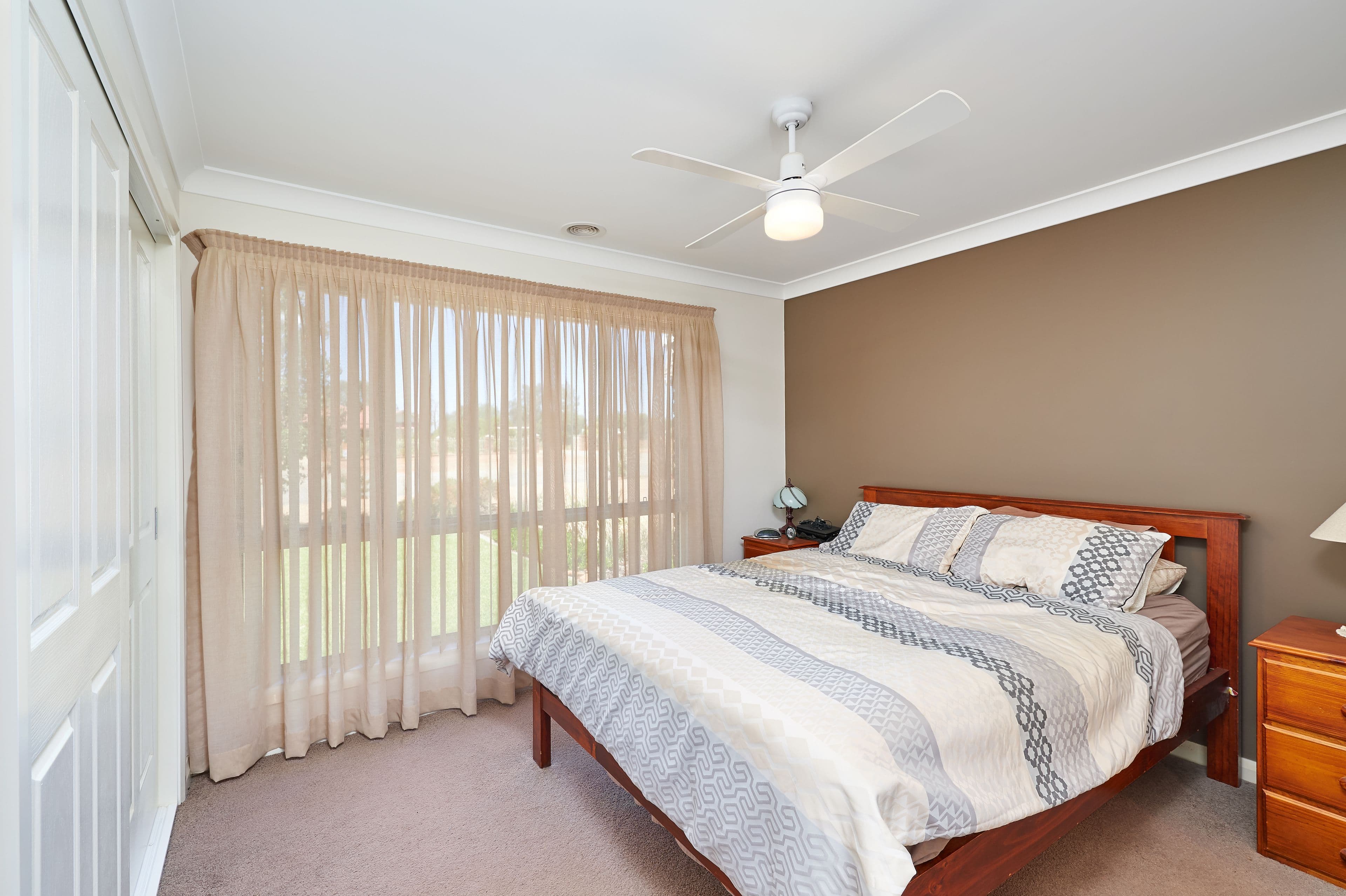 32 Booth Street, Coolamon - Thumbnail 5