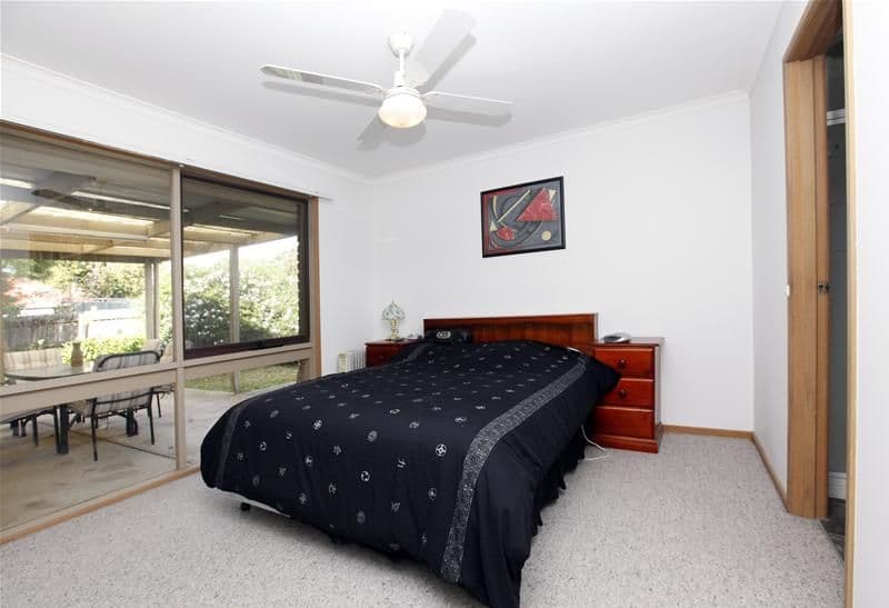 7 Flemington Drive, MILL PARK VIC 3082, Mill Park - Thumbnail 7