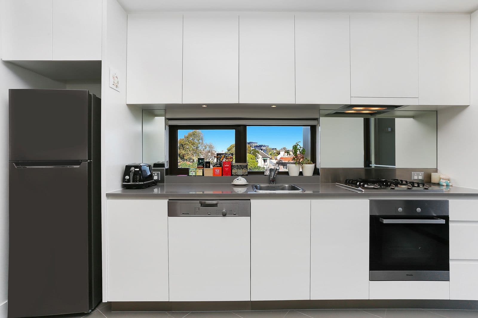 5 Grattan Close, Forest Lodge NSW 2037, Forest Lodge - Thumbnail 2