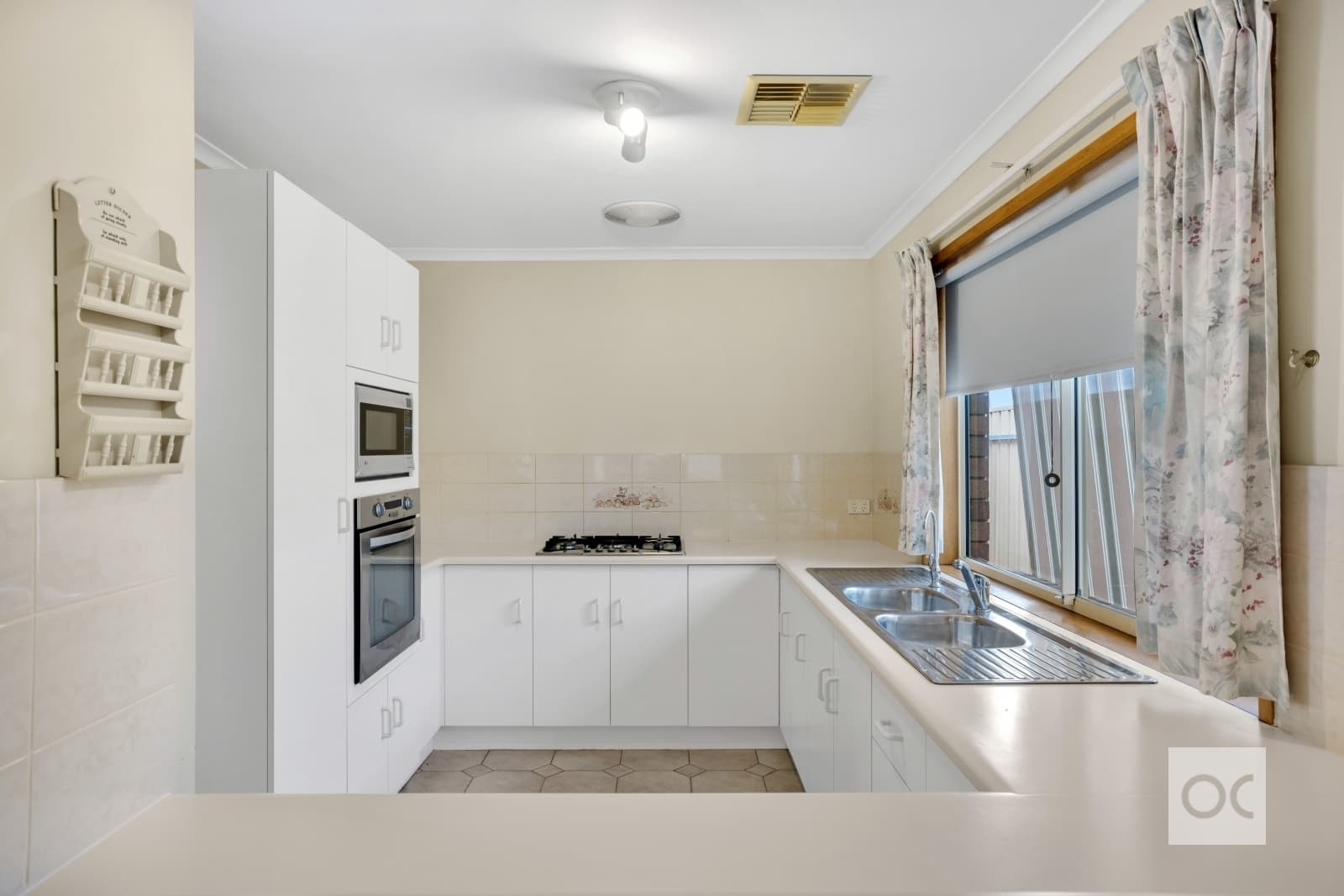22 Bracken Place, Golden Grove - Thumbnail 3