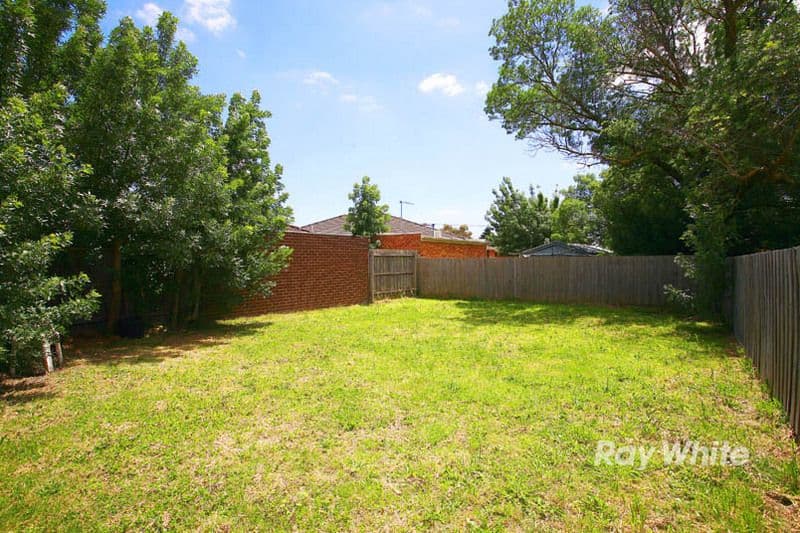 11 Alexander Street, CRANBOURNE VIC 3977, Cranbourne - Thumbnail 6
