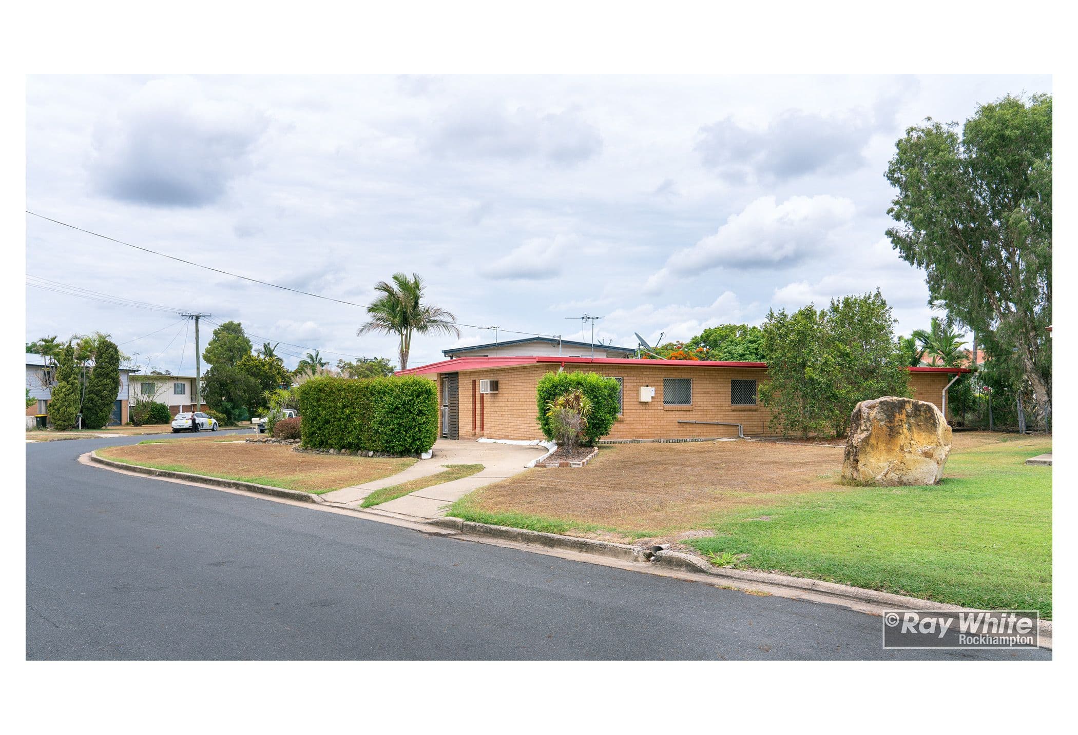 105 Menzies Street, Park Avenue QLD 4701, Park Avenue - Image 1