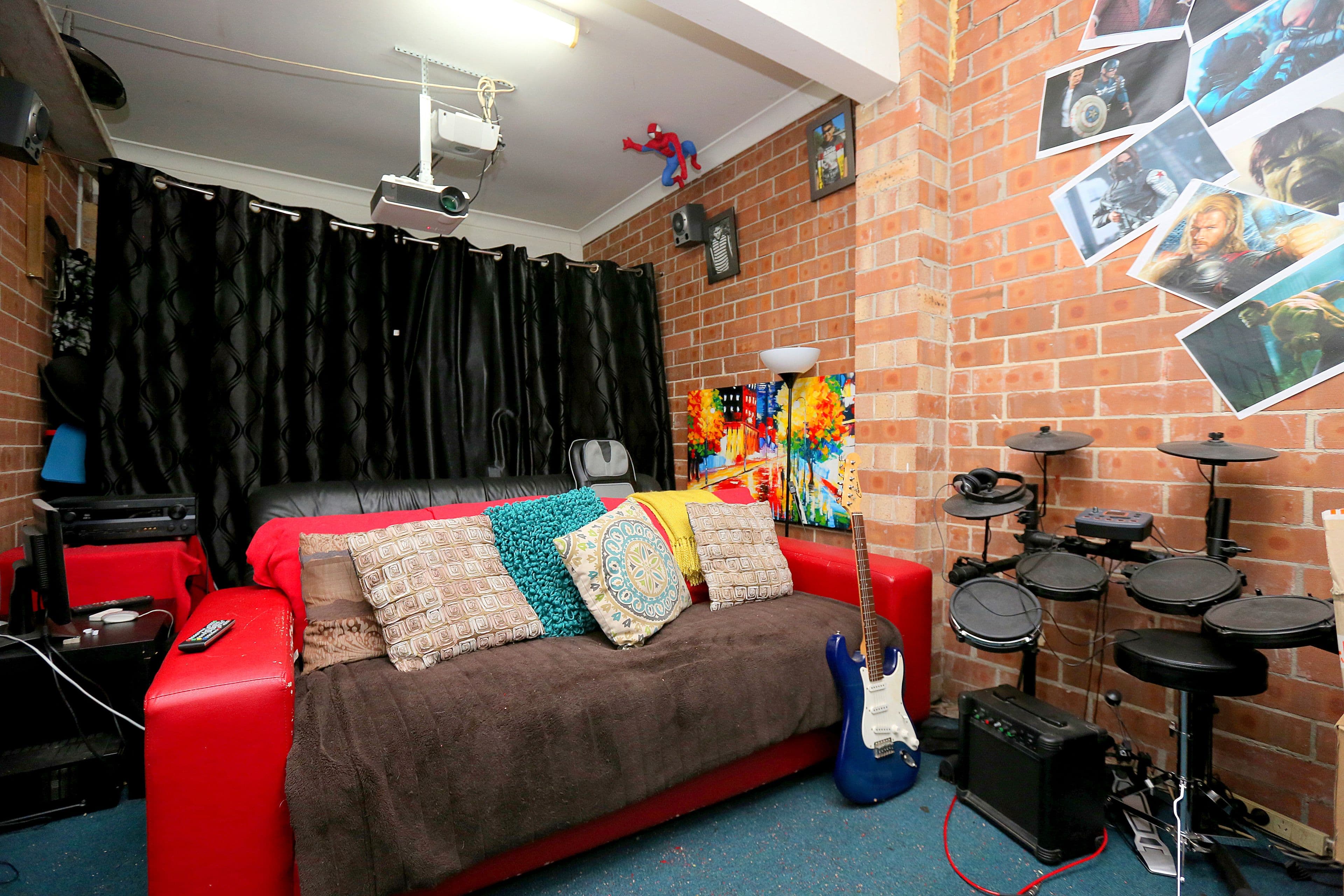 135 Rex Road, Georges Hall NSW 2198, Georges Hall - Thumbnail 8