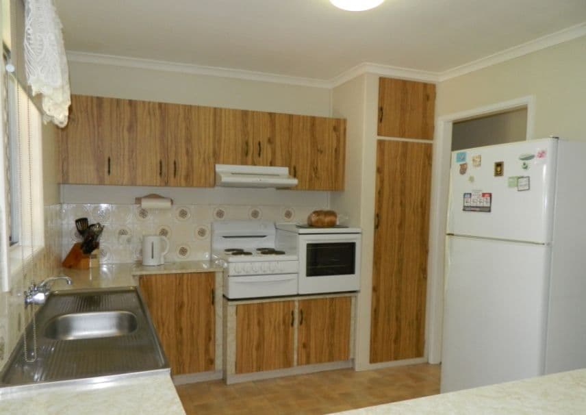 7 Dampier Drive, ANDERGROVE QLD 4740, Andergrove - Thumbnail 2