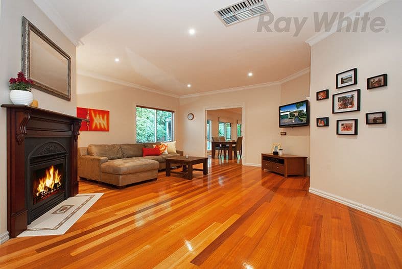 15 WICKHAM Court, Chirnside Park VIC 3116, Chirnside Park - Thumbnail 2