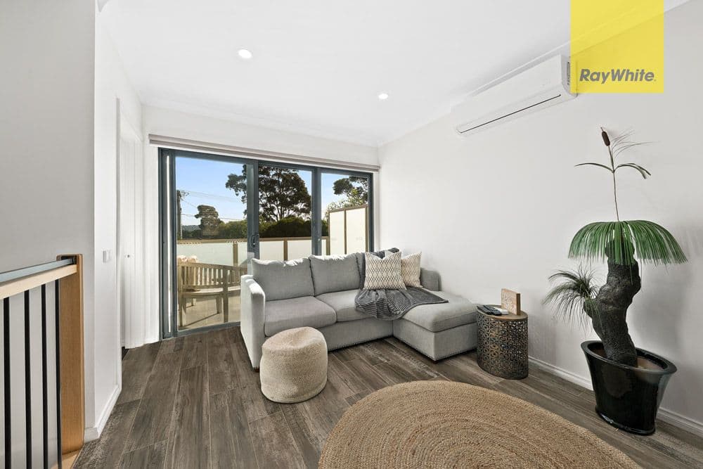 15 Stamford Crescent, Rowville VIC 3178, Rowville - Thumbnail 4