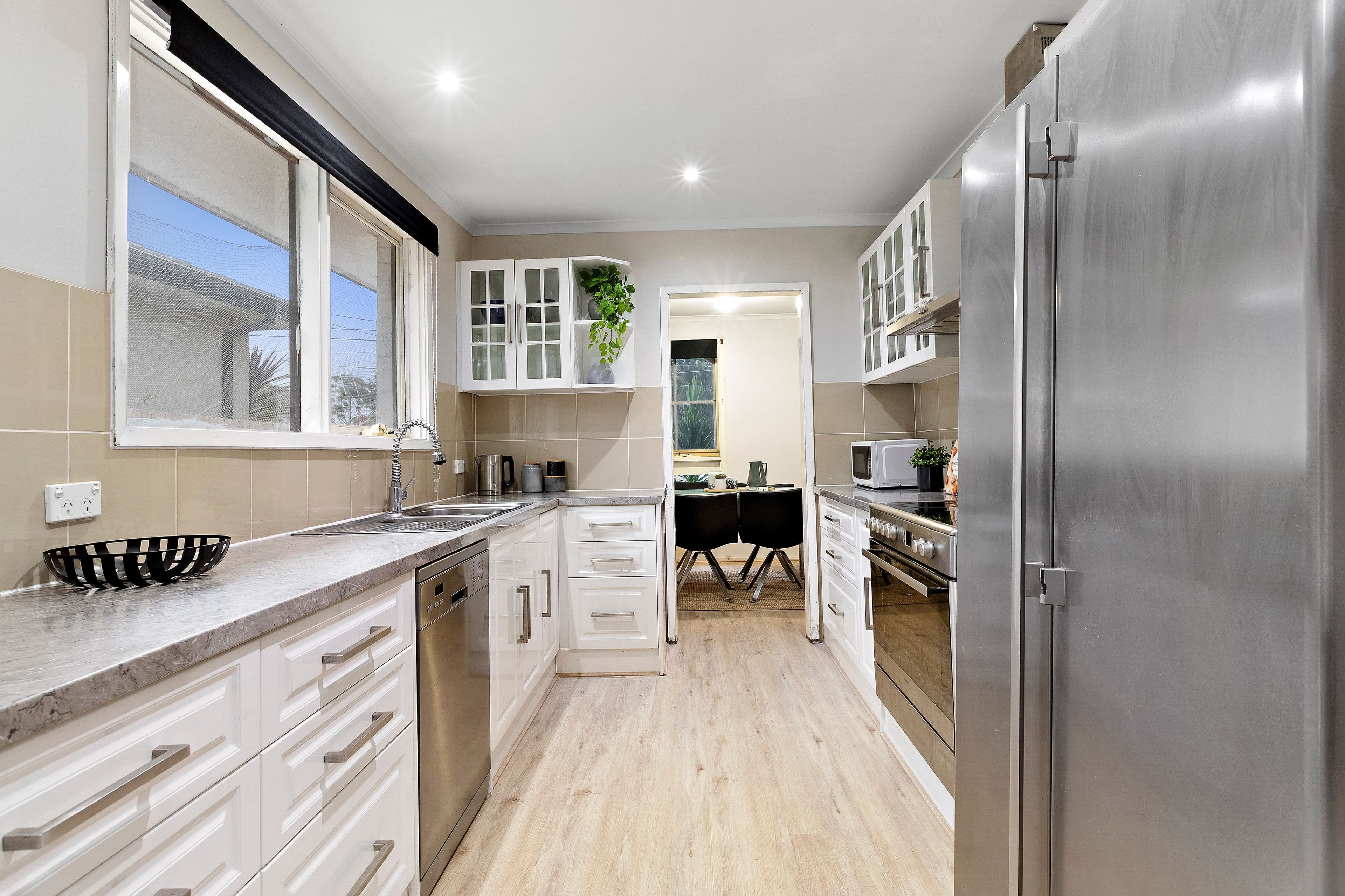 136 Forest Road, Ferntree Gully VIC 3156, Ferntree Gully - Thumbnail 3