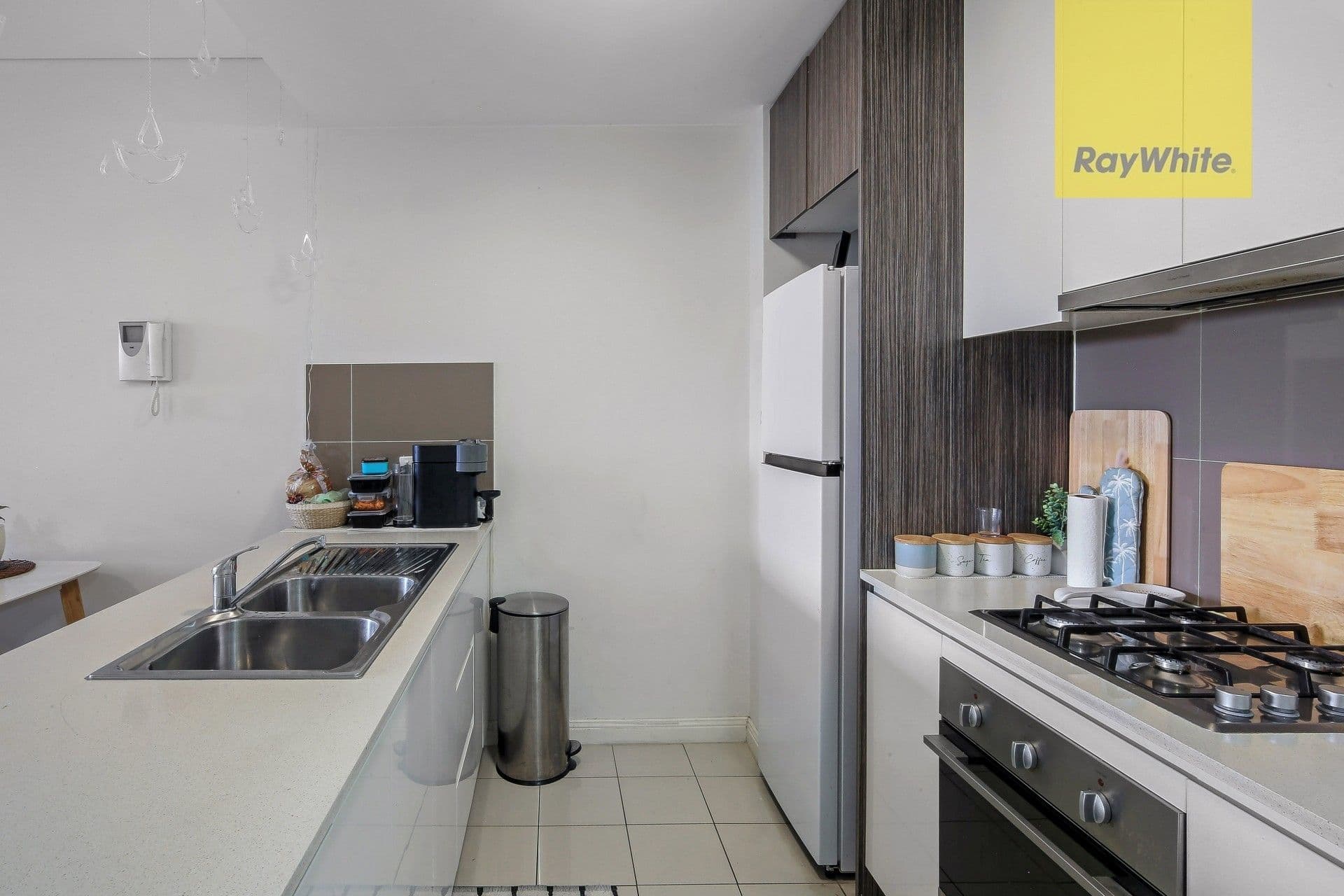 6 Charles Street, Parramatta NSW 2150, Parramatta - Thumbnail 5