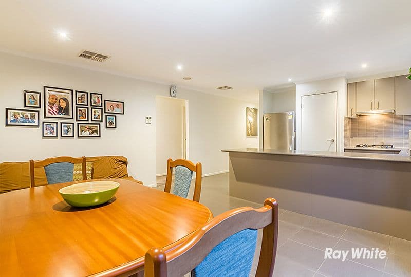 44 Pengana Way, Cranbourne West VIC 3977, Cranbourne West - Thumbnail 7