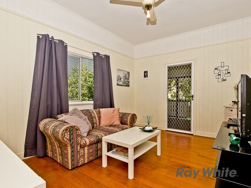 16 Robe Street, NEWMARKET QLD 4051, Newmarket - Thumbnail 2