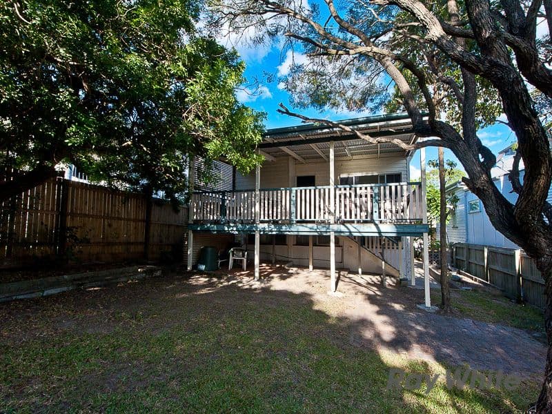 16 Robe Street, NEWMARKET QLD 4051, Newmarket - Thumbnail 3