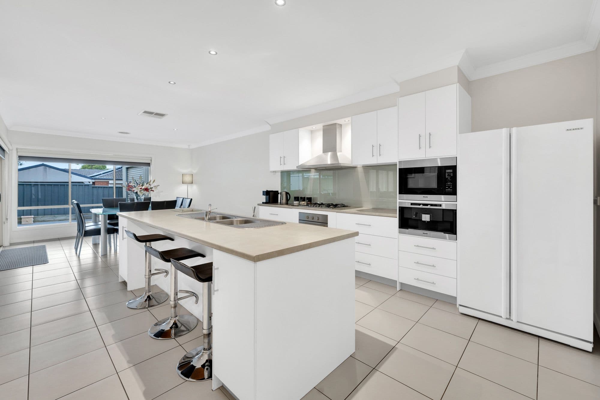 9 Burley Court, MANOR LAKES VIC 3024, Manor Lakes - Thumbnail 3