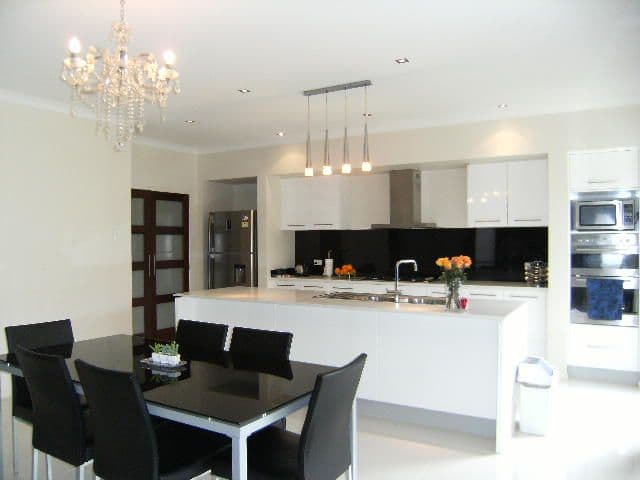 22 Willunga Street, PACIFIC PINES QLD 4211, Pacific Pines - Thumbnail 4