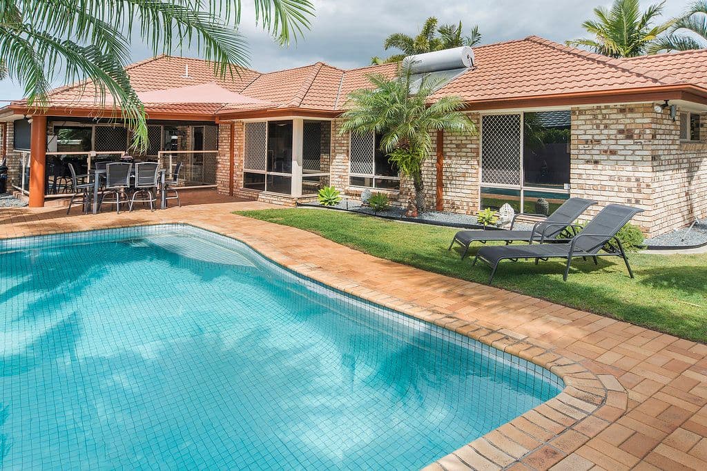 2 Chesterfield Place, Runaway Bay QLD 4216, Runaway Bay - Thumbnail 3