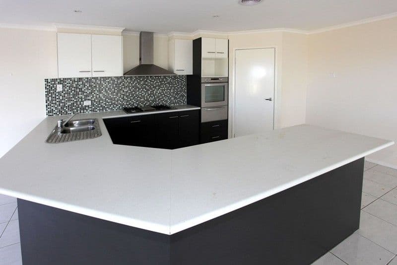 83 Sayers Road, WILLIAMS LANDING VIC 3027, Williams Landing - Thumbnail 2