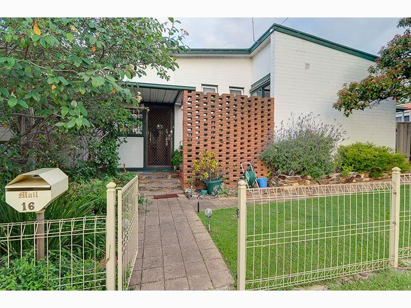 16 Hillcrest Drive, Eden Hills SA 5050, Eden Hills - Thumbnail 3