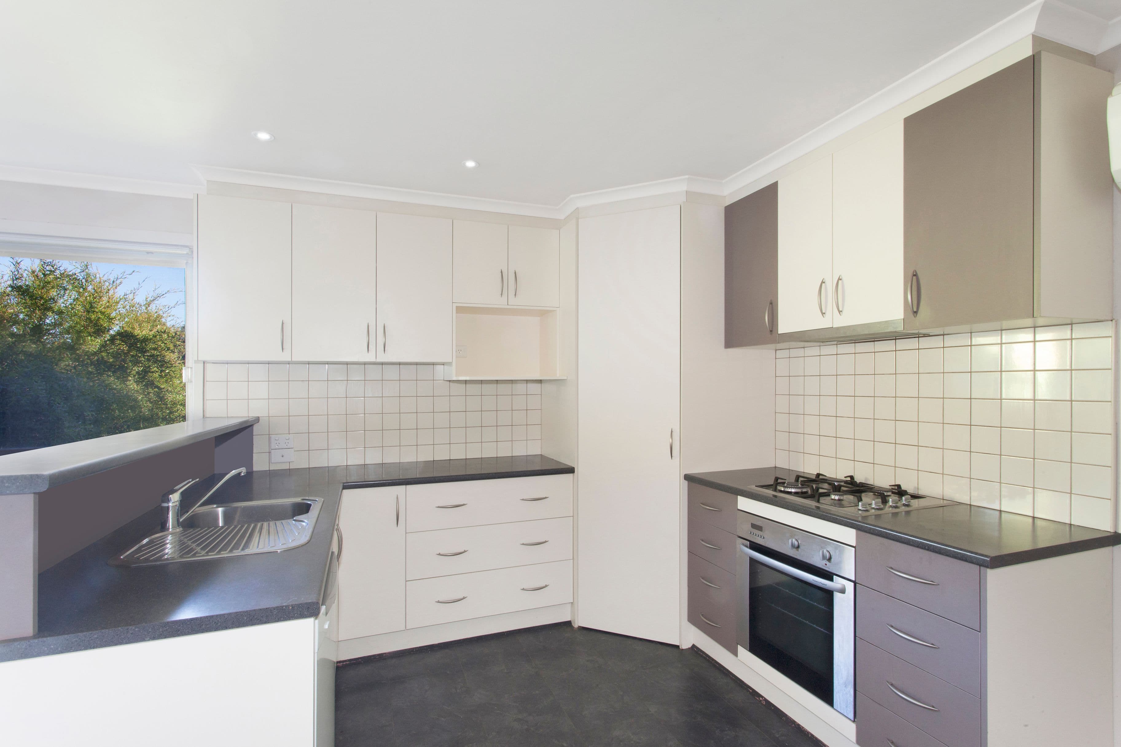 24 Cappella Court, Glen Waverley VIC 3150, Glen Waverley - Thumbnail 4