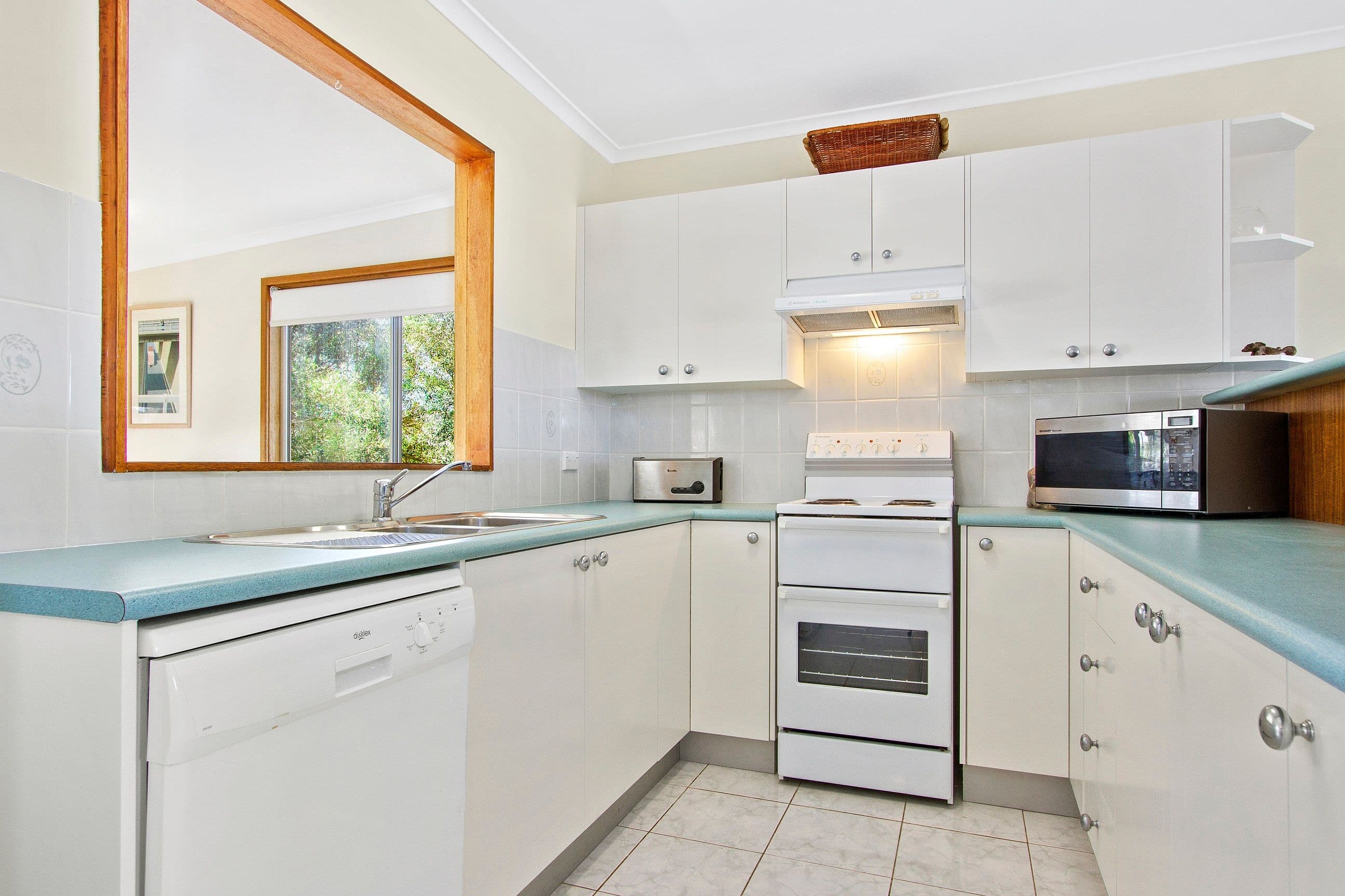 124 Sunpatch Parade, Tomakin - Thumbnail 3