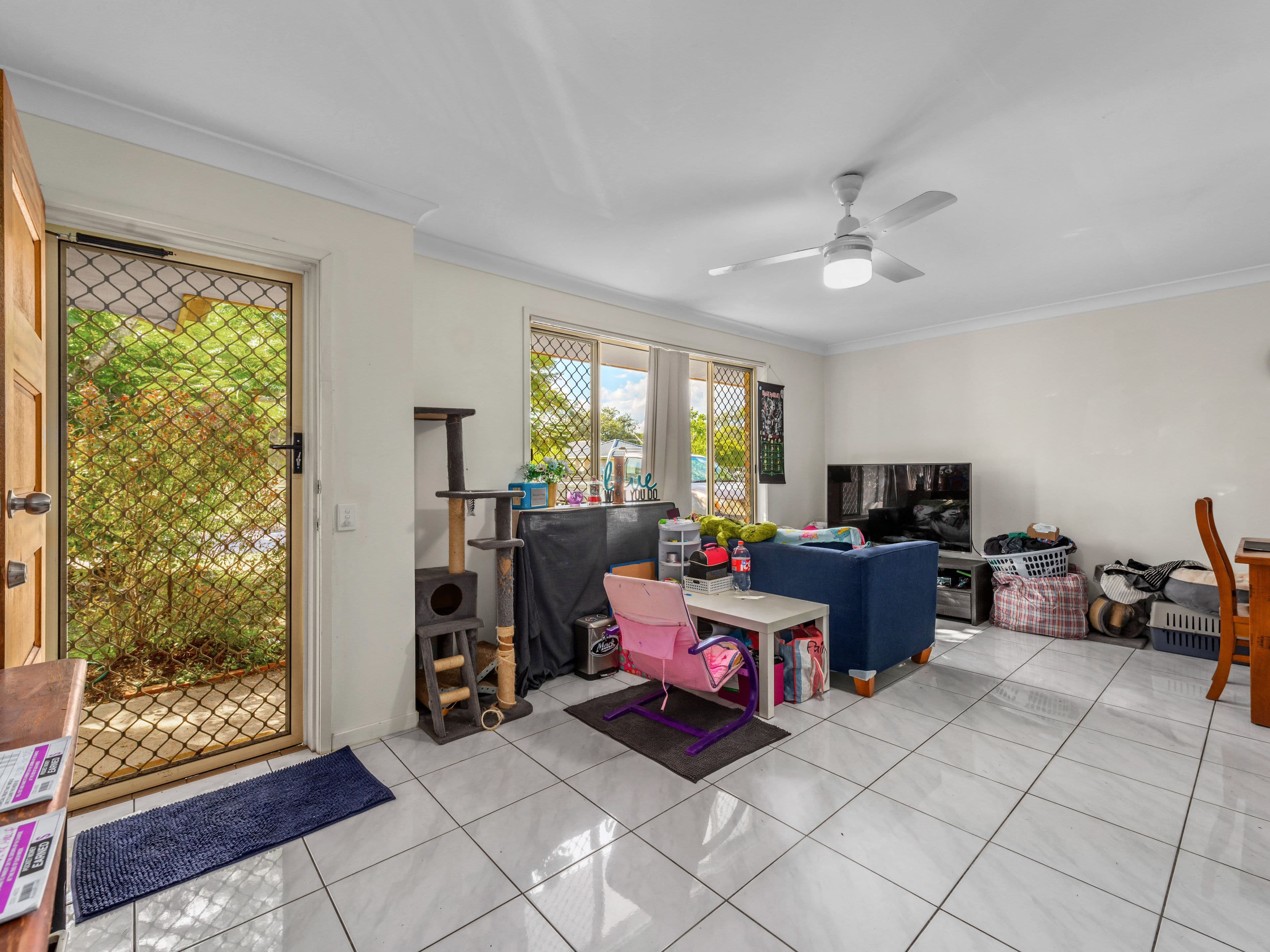 63 Selwyn Street, North Booval QLD 4304, North Booval - Thumbnail 2