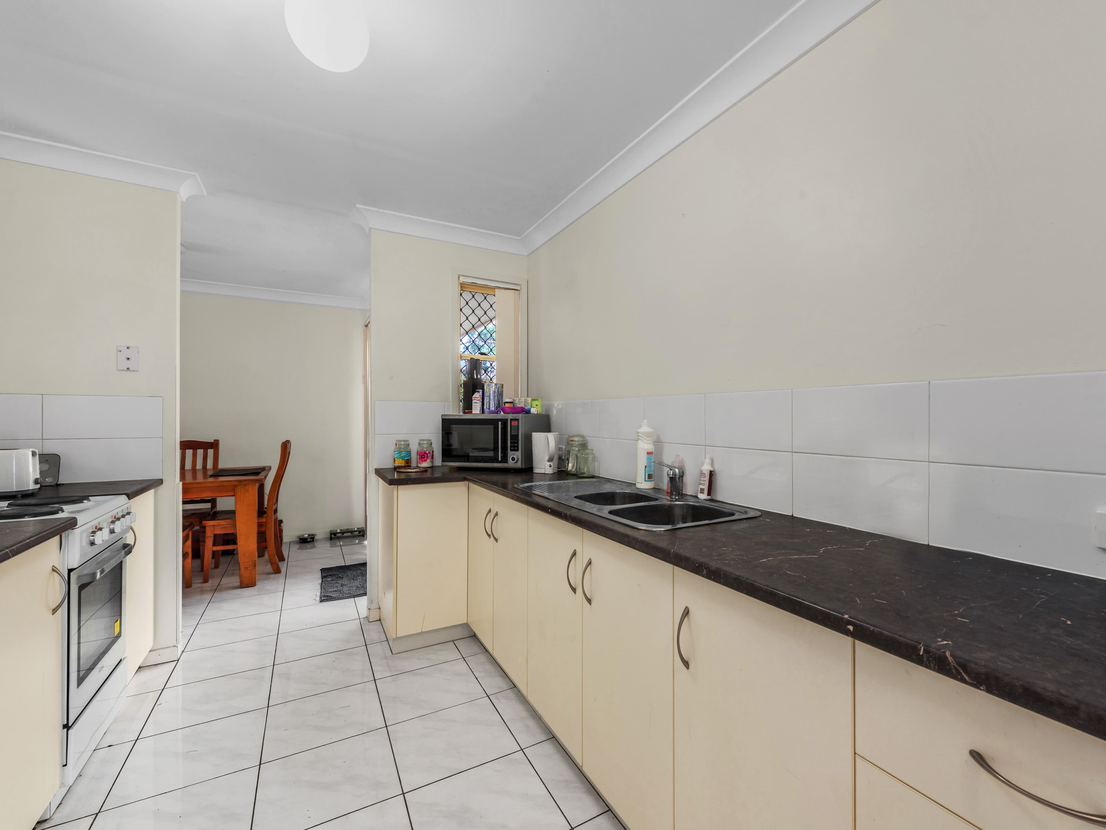 63 Selwyn Street, North Booval QLD 4304, North Booval - Thumbnail 6