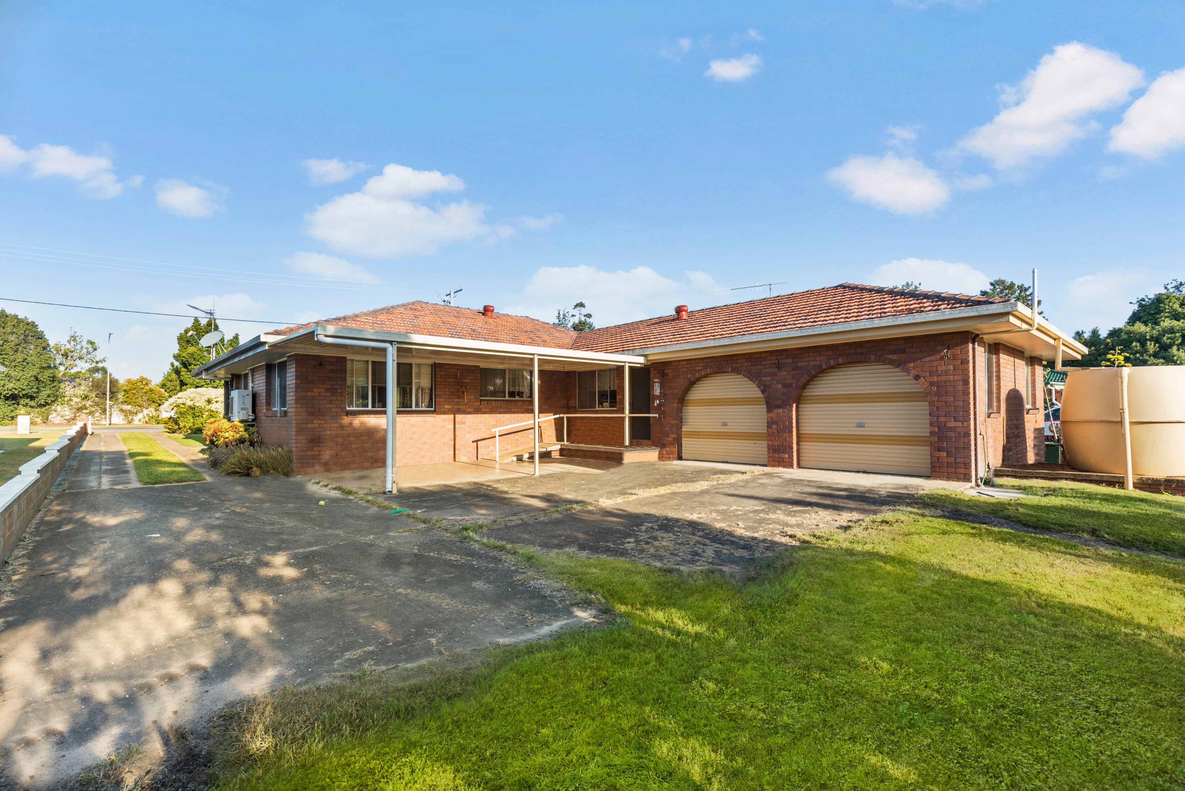 52 Coonowrin Road, Glass House Mountains QLD 4518, Glass House Mountains - Thumbnail 8