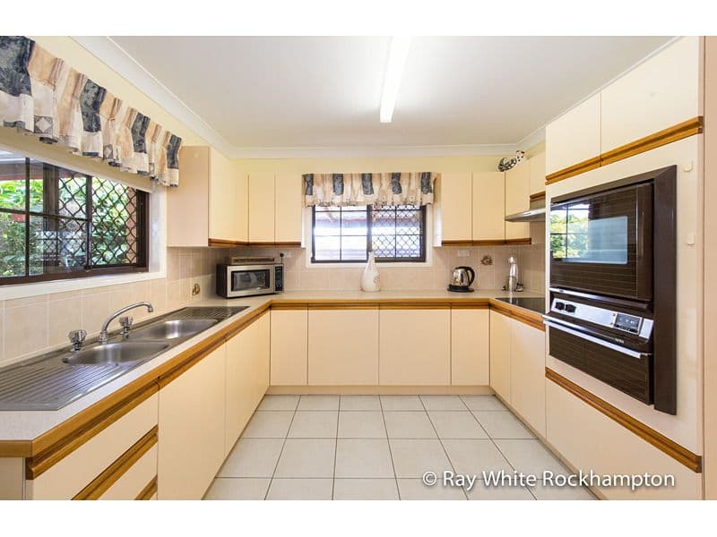 2 Mcrae Place, FRENCHVILLE QLD 4701, Frenchville - Thumbnail 7