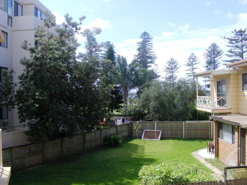 6 Parkside Avenue, WOLLONGONG NSW 2500, Wollongong - Thumbnail 8