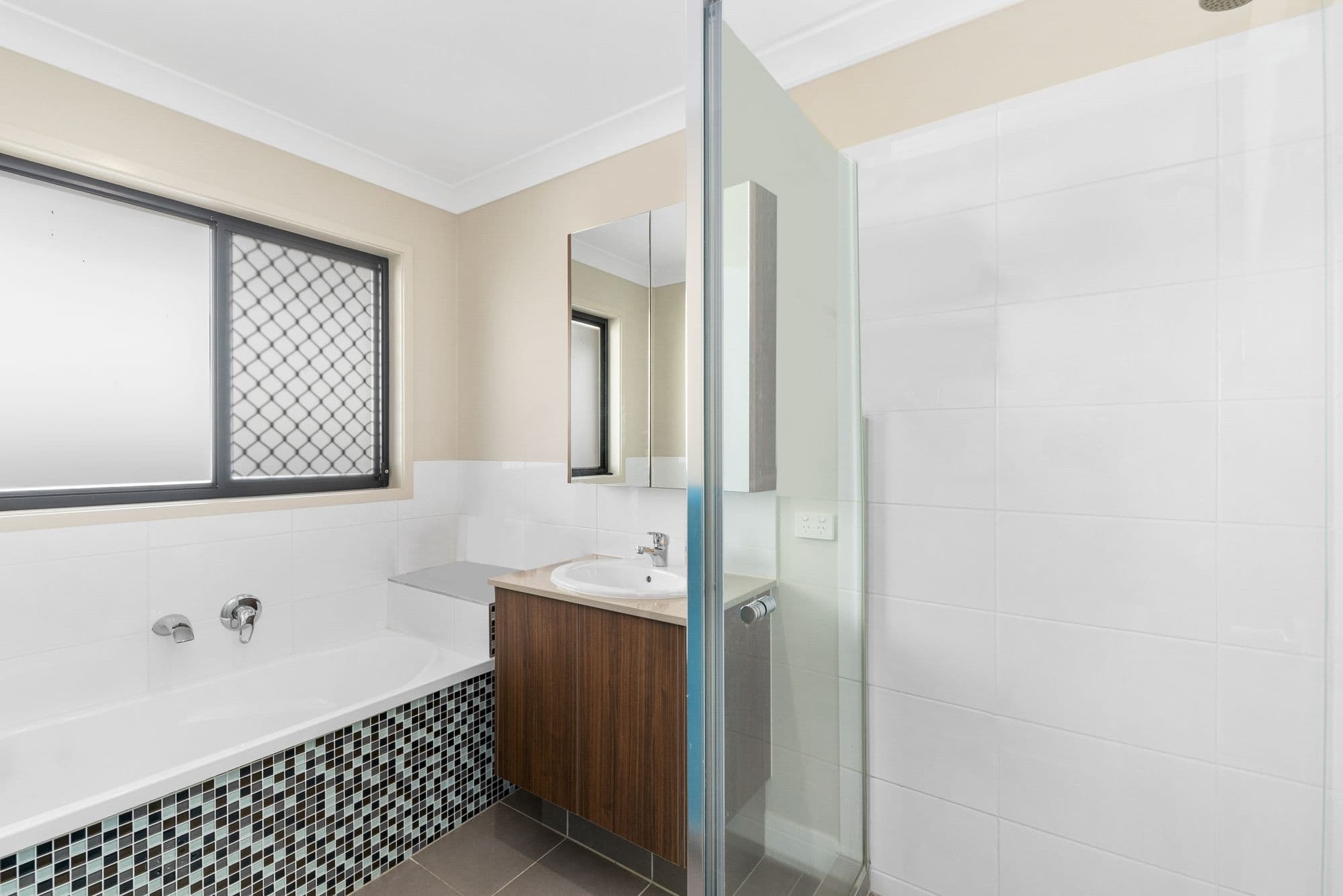 51 Dickson Crescent, North Lakes QLD 4509, North Lakes - Thumbnail 8