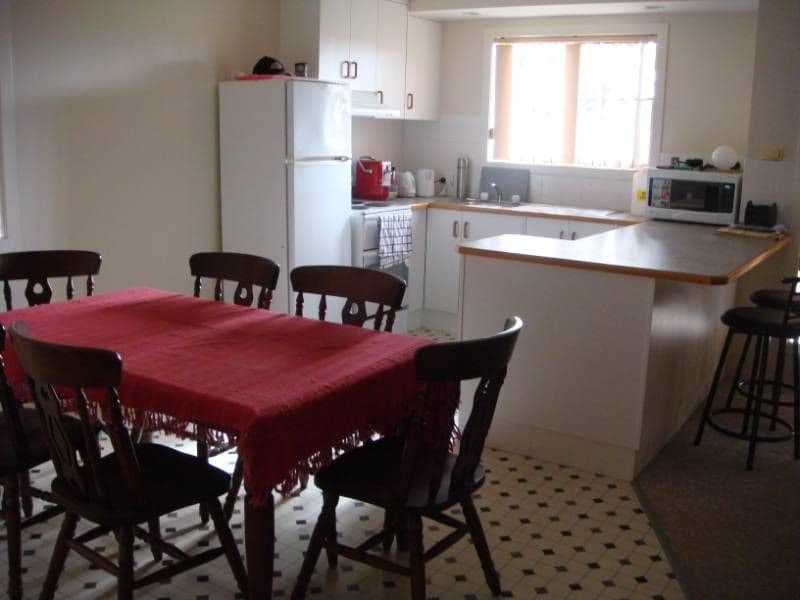 11 Heeney Street, CHINCHILLA QLD 4413, Chinchilla - Thumbnail 2