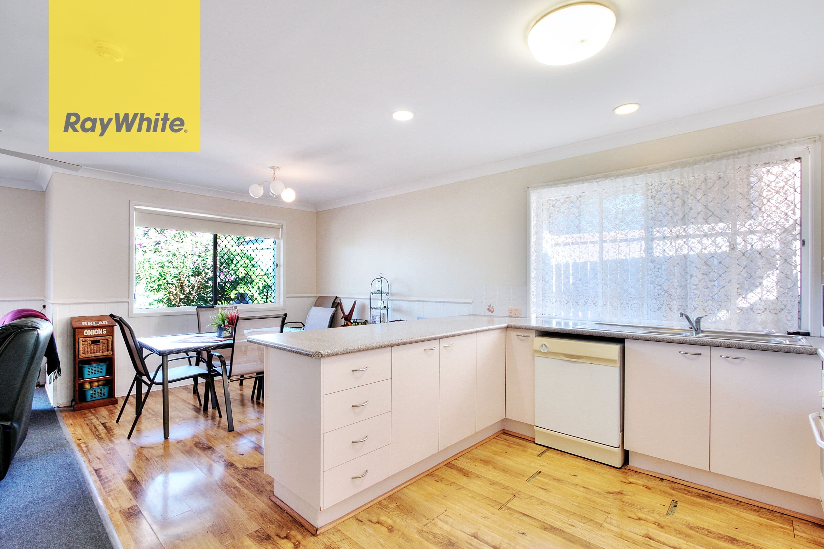 9 Kingfisher Close, Loganlea QLD 4131, Loganlea - Thumbnail 3