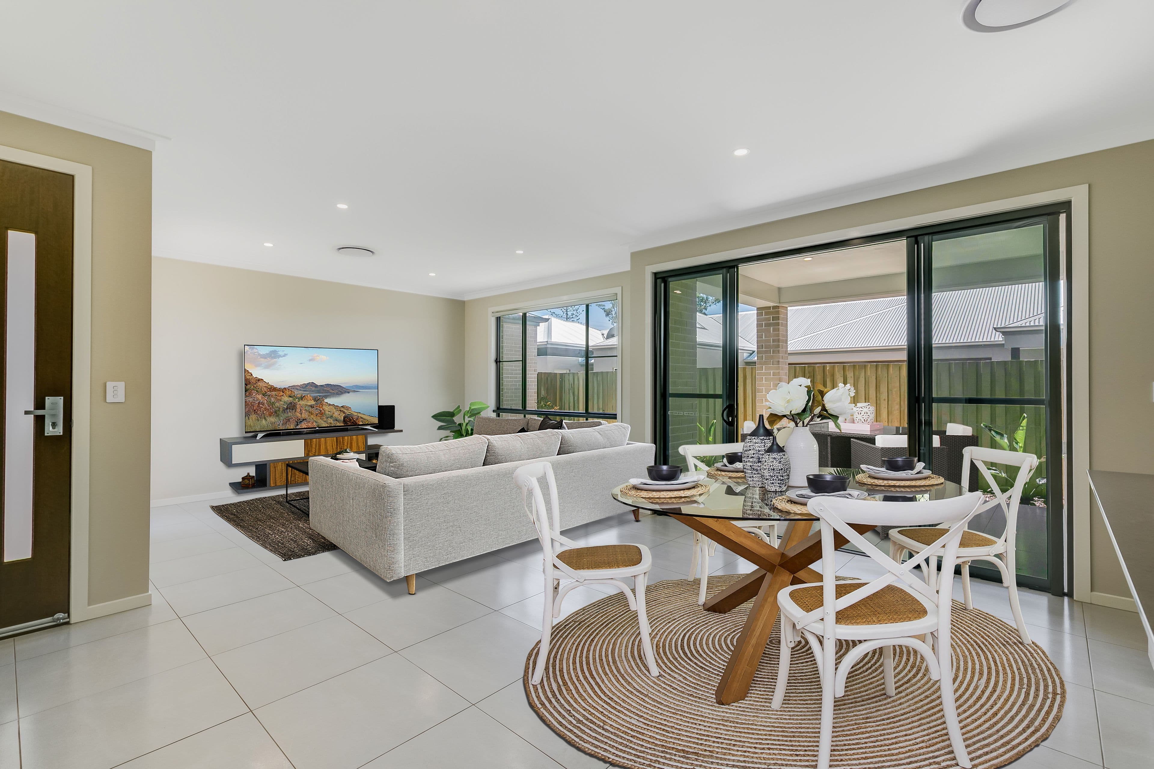 14 Yarrow Close, Middle Ridge QLD 4350, Middle Ridge - Thumbnail 2