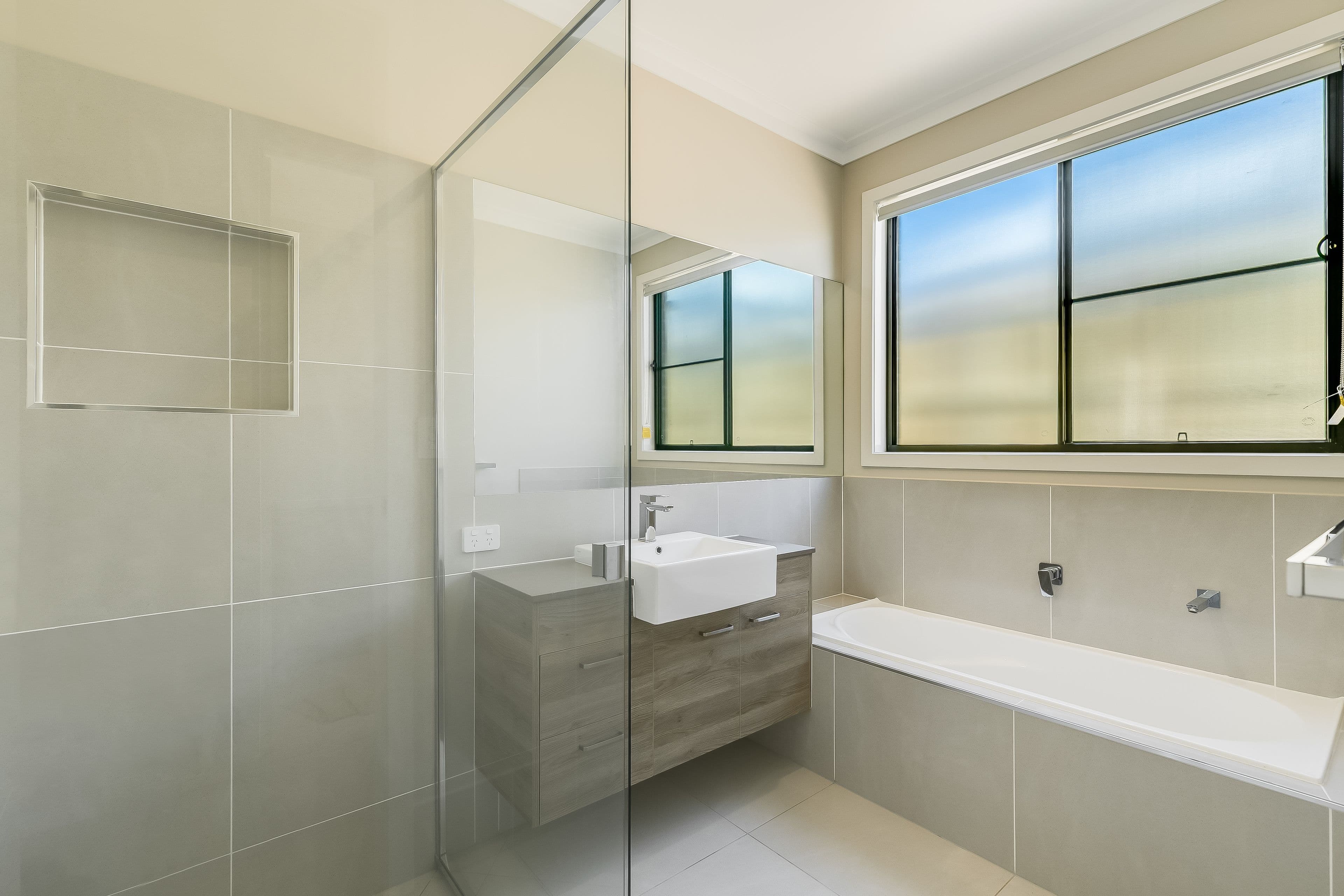 14 Yarrow Close, Middle Ridge QLD 4350, Middle Ridge - Thumbnail 8
