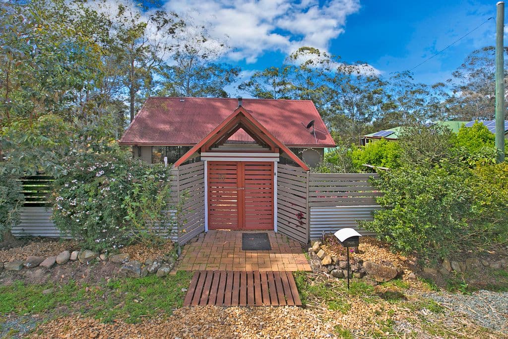 57 Kinabalu Drive, EAGLE HEIGHTS QLD 4271, Eagle Heights - Thumbnail 3