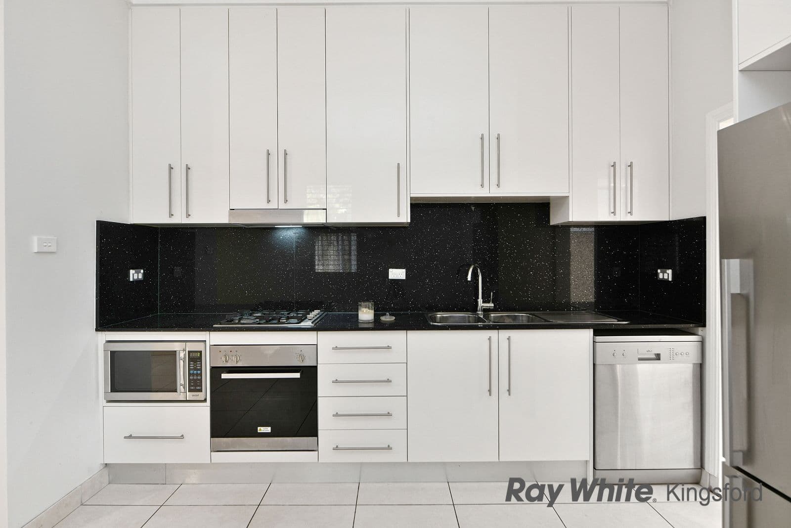 27 Darling Street, Kensington NSW 2033, Kensington - Thumbnail 4