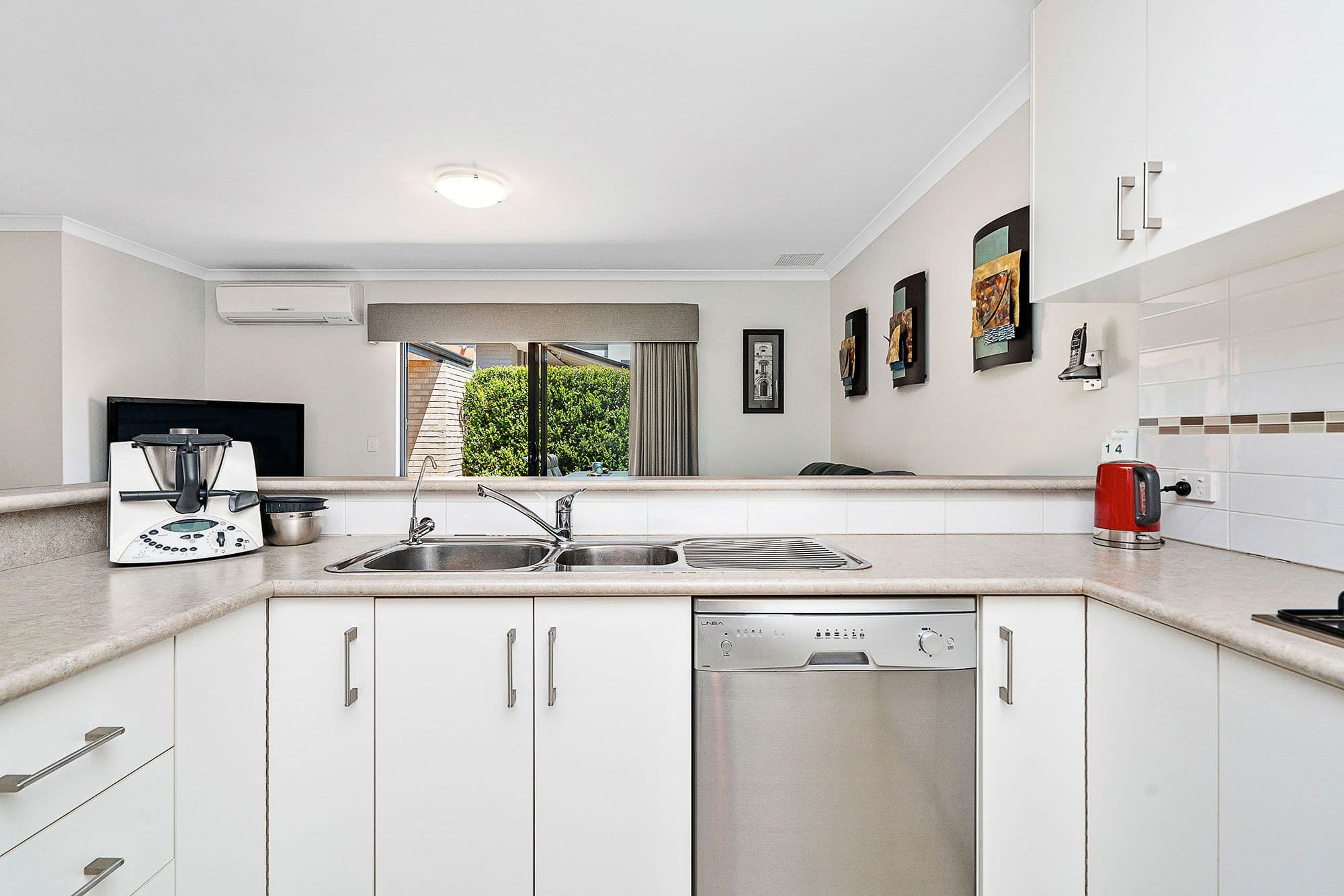 38B Halley Street, Innaloo WA 6018, Innaloo - Thumbnail 4