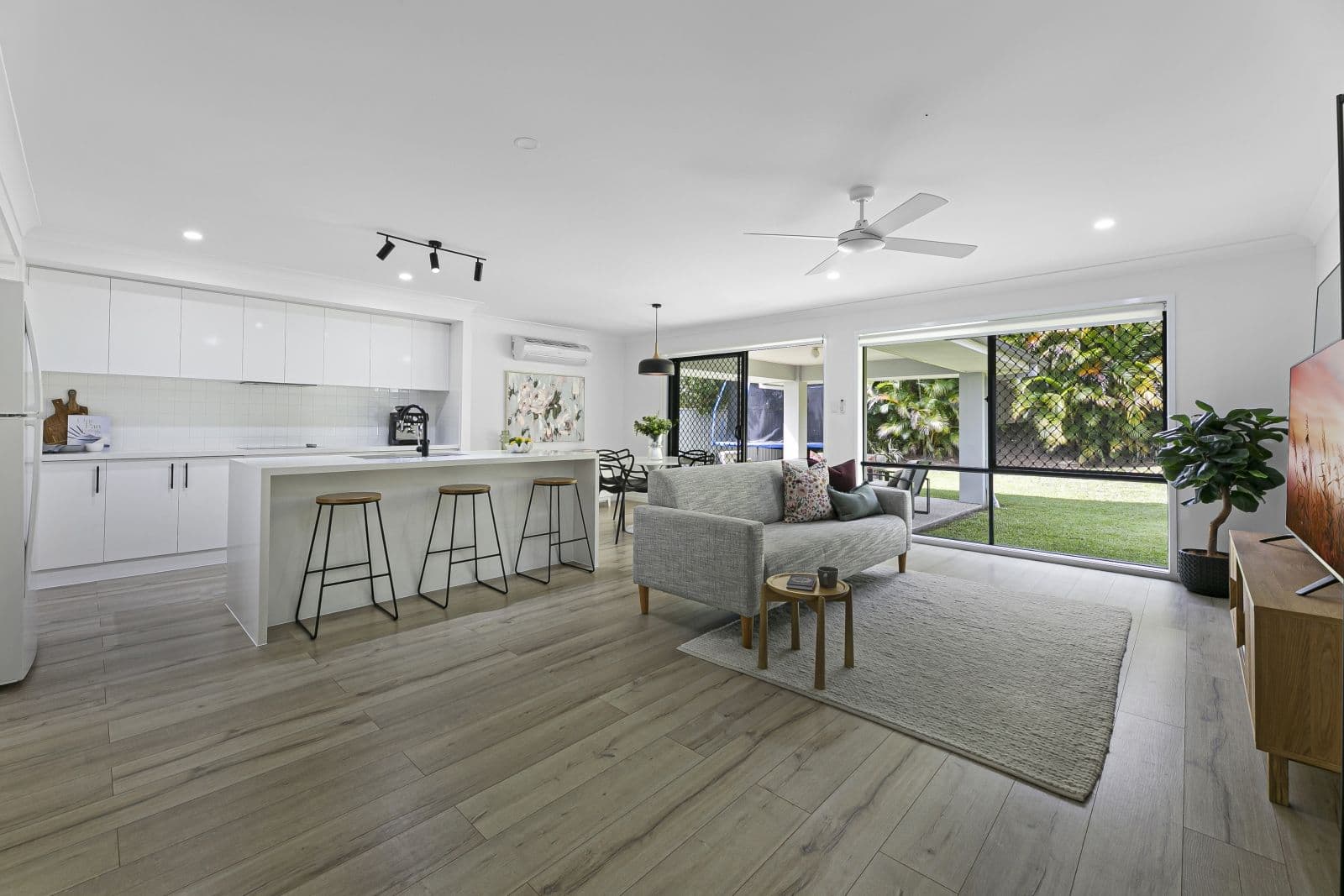 38 Tolga Road, Bonogin QLD 4213, Bonogin - Thumbnail 3