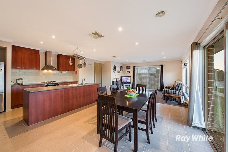 1 Towbeet Way, Botanic Ridge VIC 3977, Botanic Ridge - Thumbnail 3
