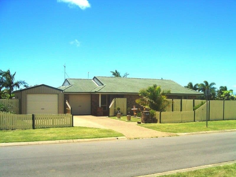 2 Metcalfe Court, BUNDABERG QLD 4670, Bundaberg Central - Image 1