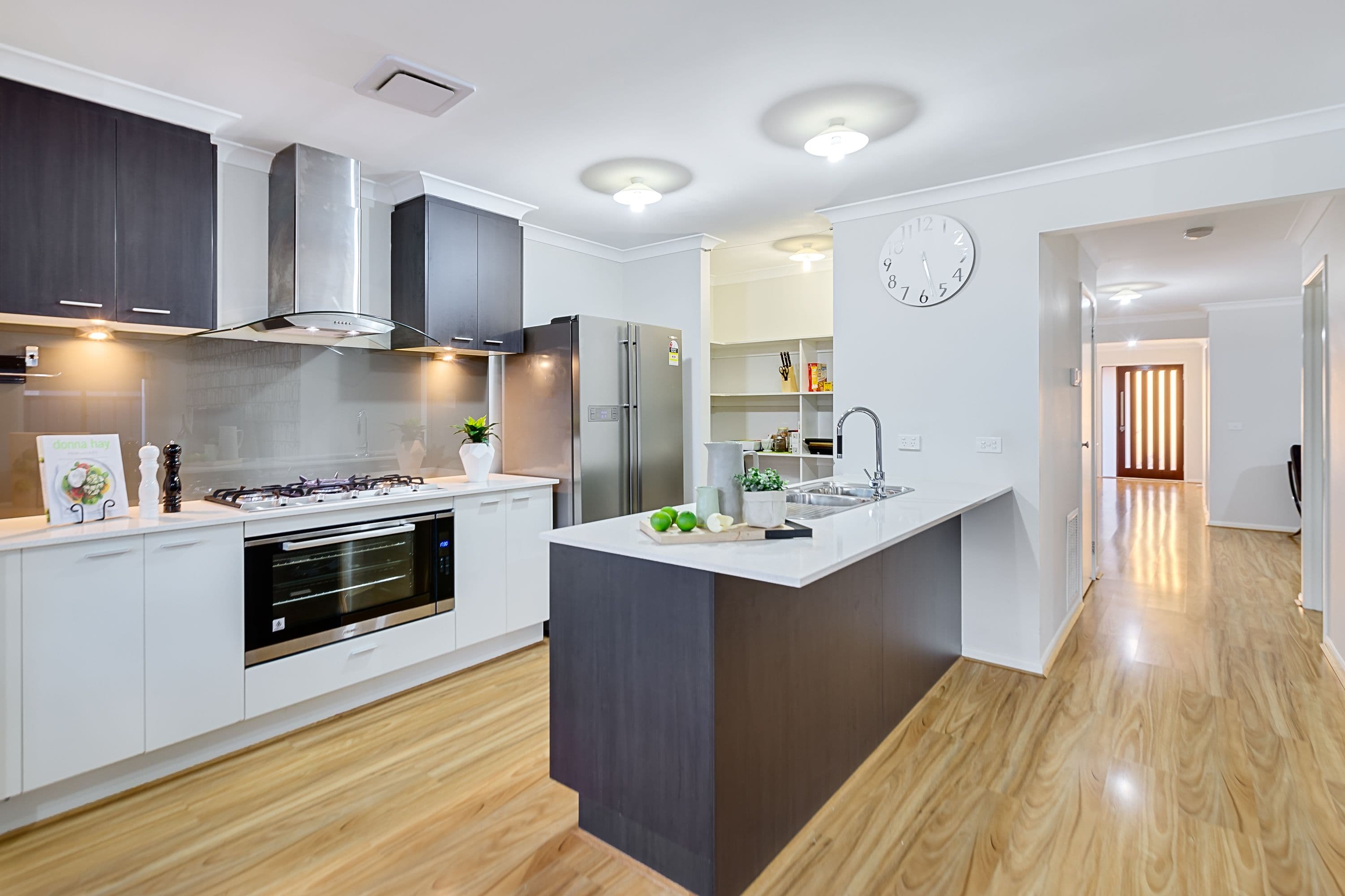 10 Evergreen Crescent, Craigieburn VIC 3064, Craigieburn - Thumbnail 2