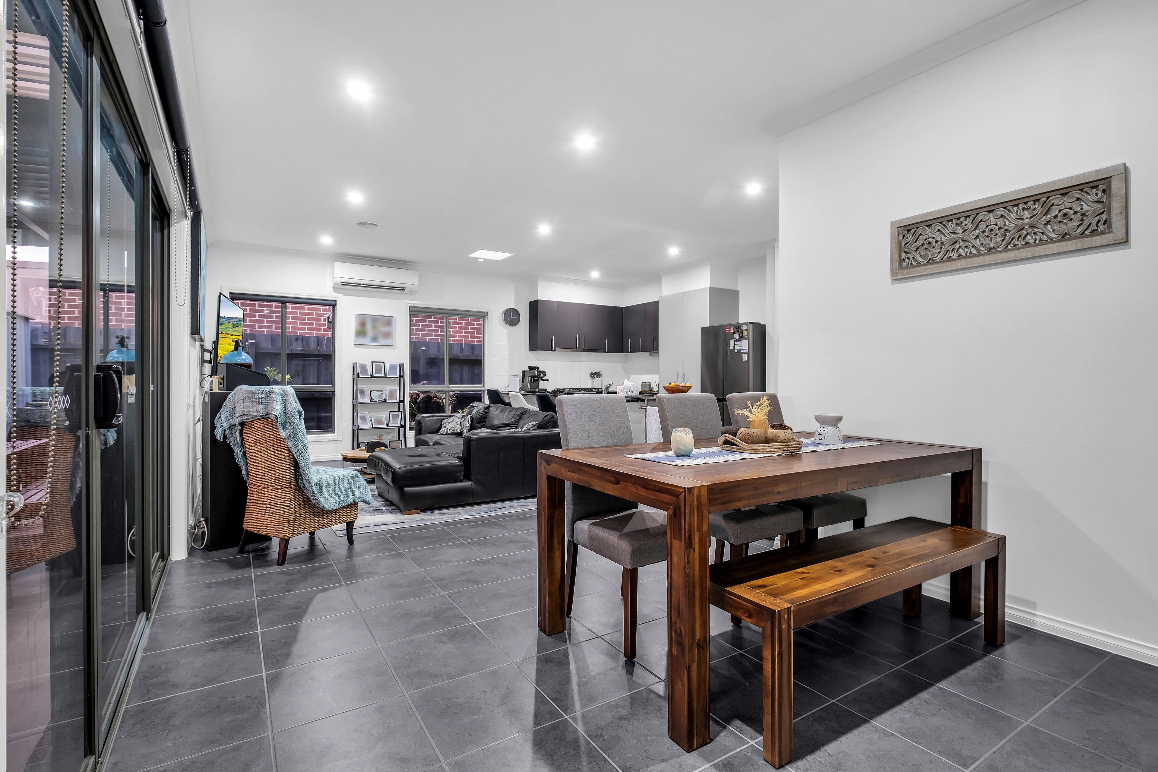 21 Waltzing Drive, Lynbrook VIC 3975, Lynbrook - Thumbnail 2